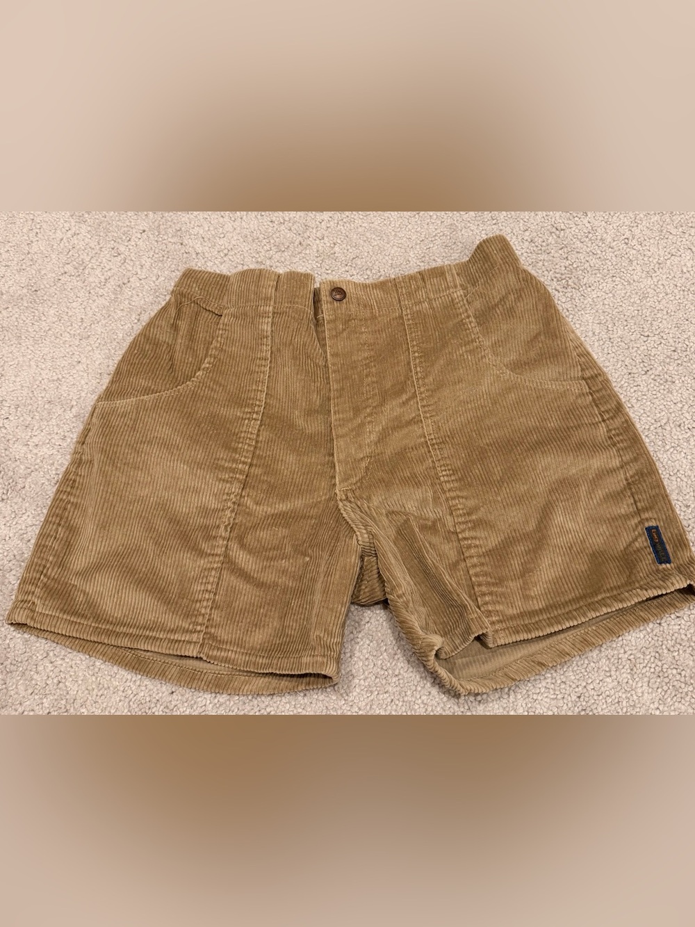 Vintage BigWall Corduroy Women HighWaisted Shorts in Light Brown